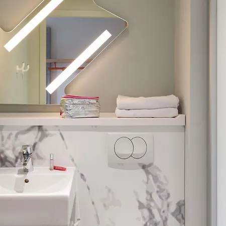 Hotel Ibis Budget Centre Rive Gauche 2*